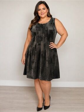 Calvin Klein Black Velvet Sheath Dress – Women’s XL